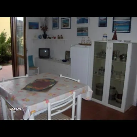 Le Residenze Di Стинтино